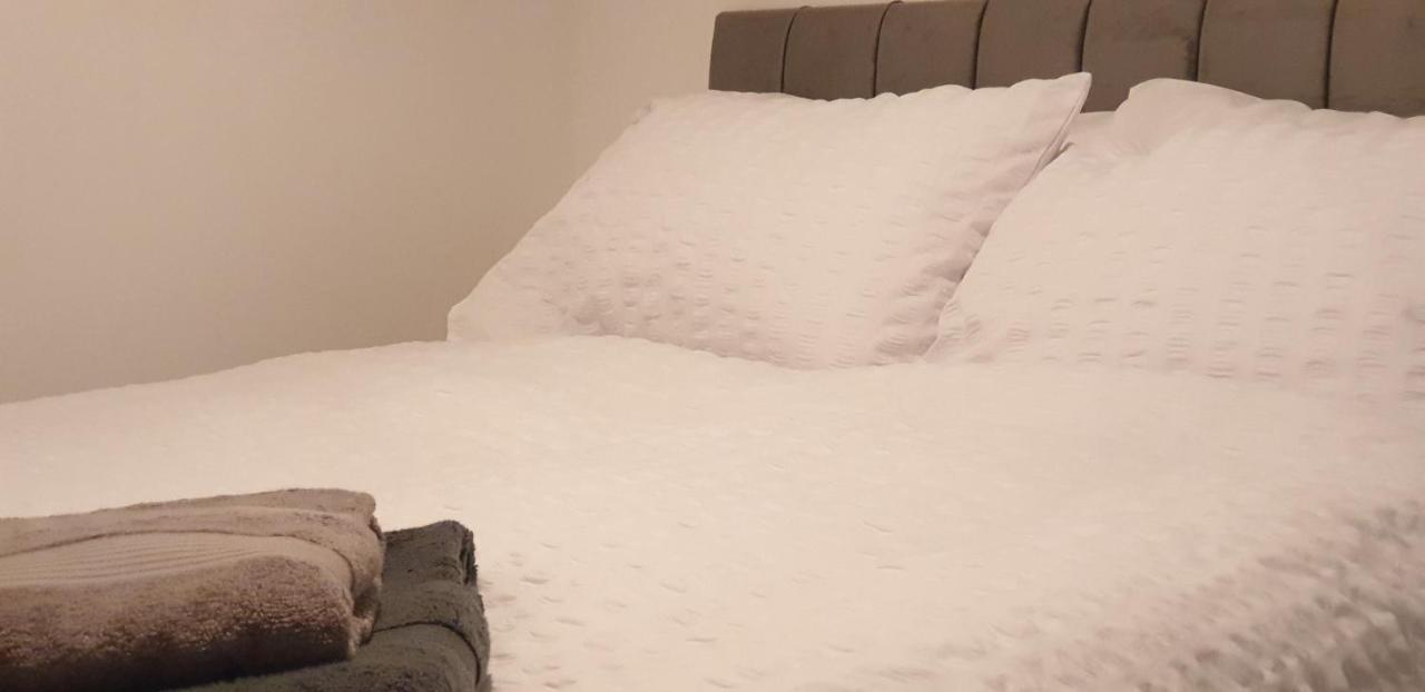 Comfort Stay Rooms Brighton ภายนอก รูปภาพ
